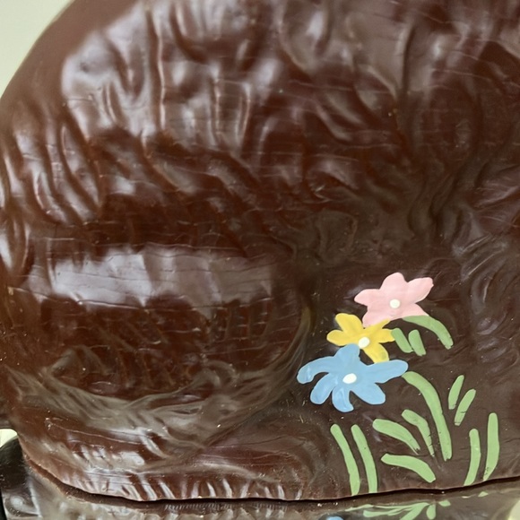 VINTAGE SC  FAUX CHOCOLATE RESIN HAND PAINTED RABBIT PINK BOW & FLOWERS USA MADE - Picture 7 of 15